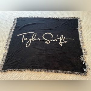 Taylor Swift Blanket